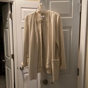 Weekender suit with jacket and skirt and matching belt